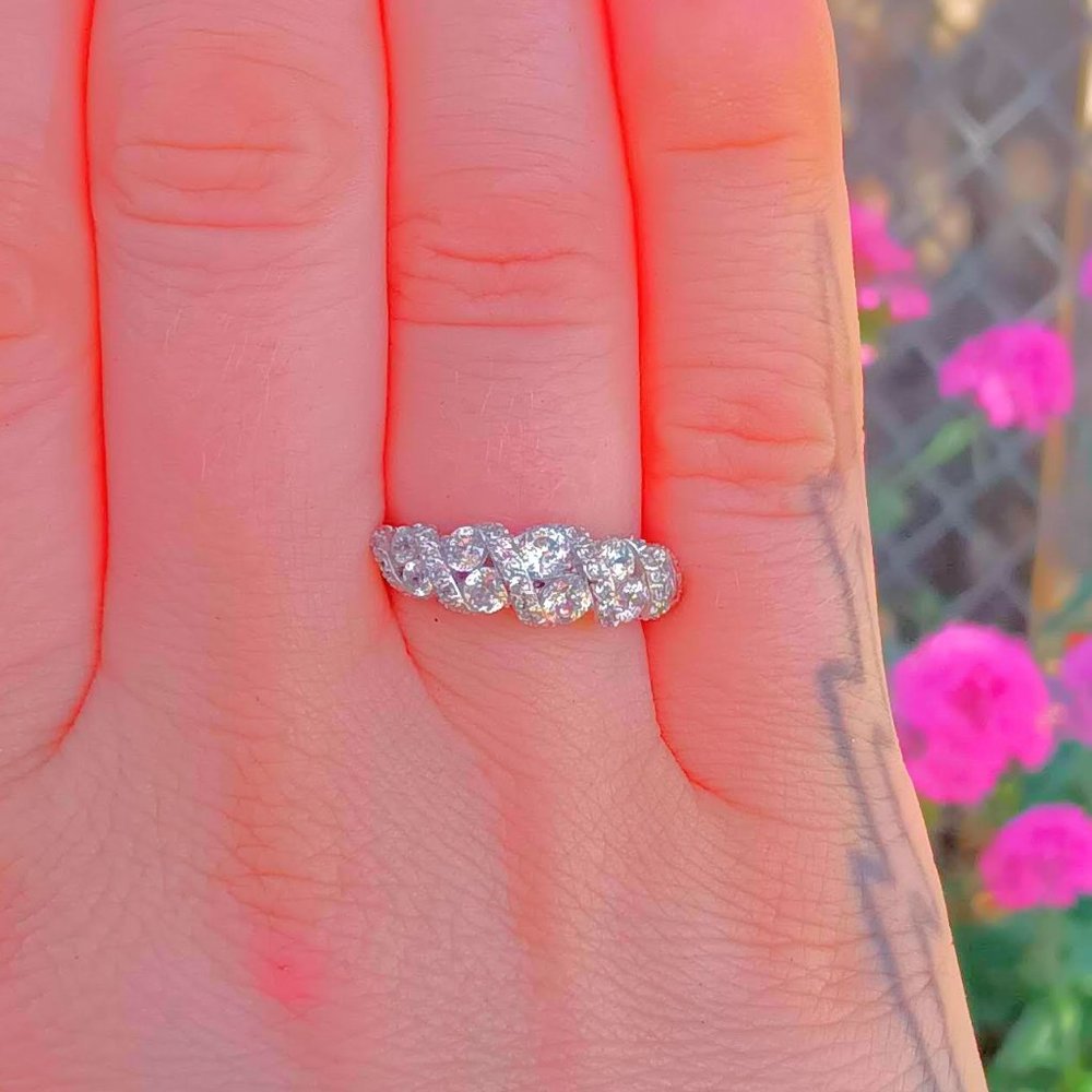 Sterling Silver Cubic Zirconia Cluster Twist Band Ring *NEW* - Picture 14 of 16